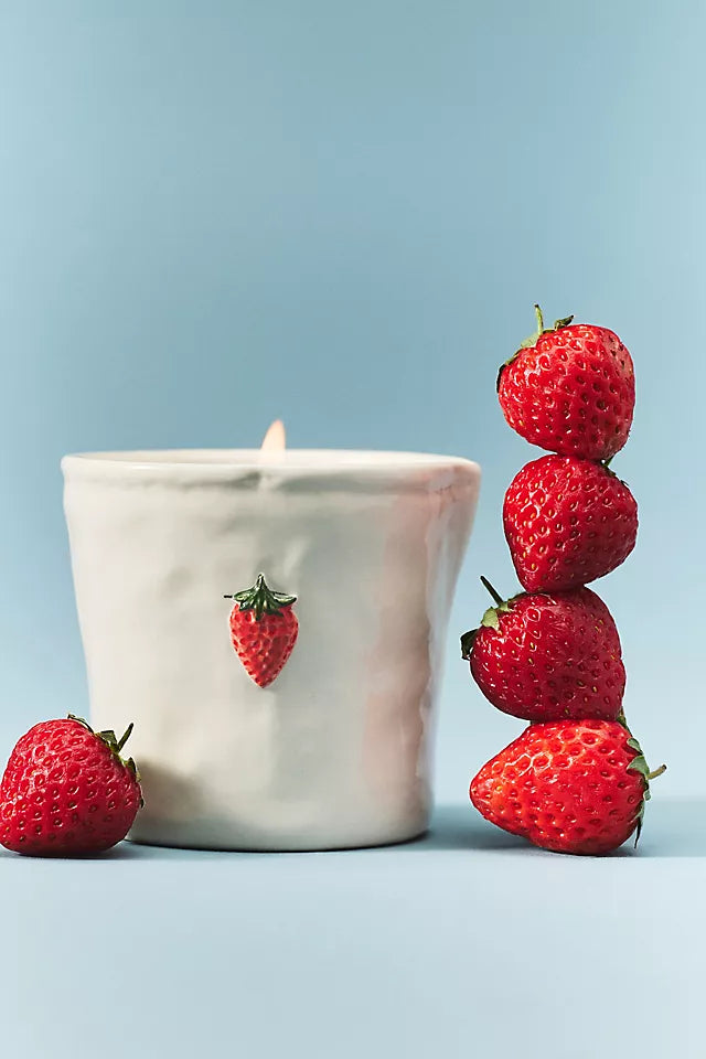 Bistro Imperfect White Ceramic Candle Strawberry 8 oz