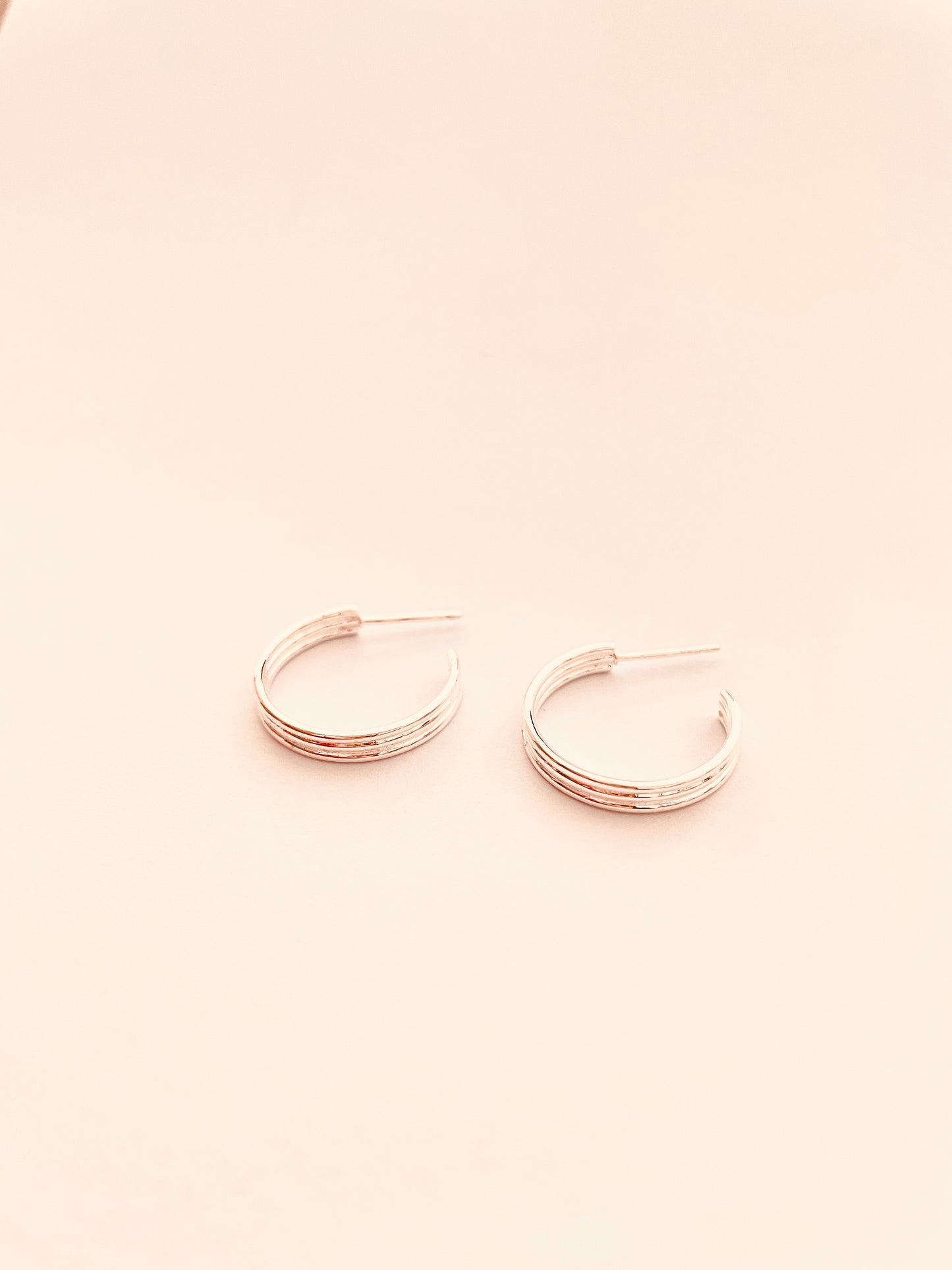 18mm Hoop With Ribs Sterling Silver Earrings