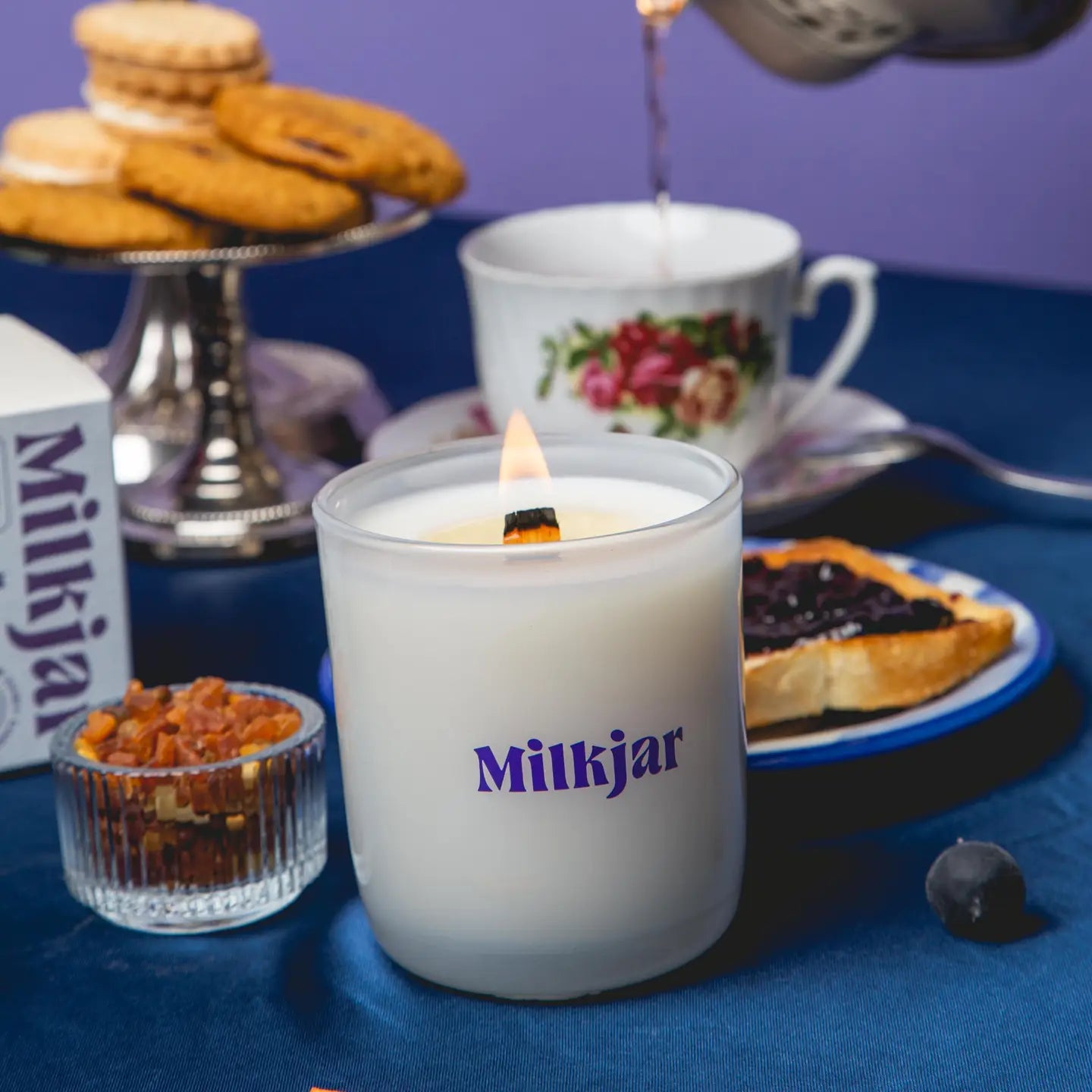 Blueberry Tea Blueberry Amber Vanilla Coconut Soy 8oz Candle