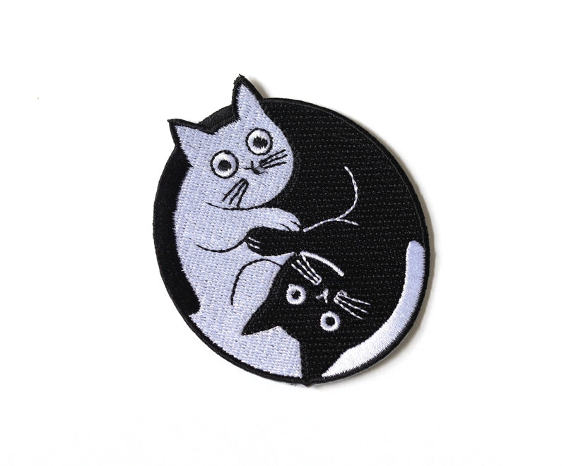 #123 Yin-Yang Cats Iron-On Patch