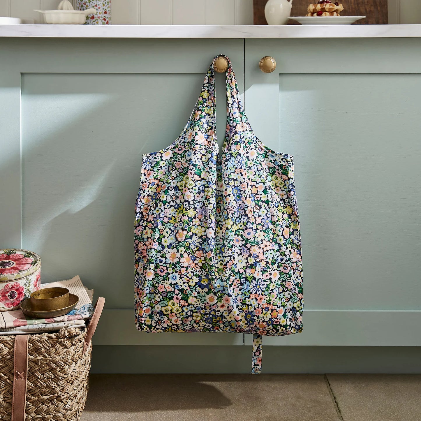Confetti Floral Roll-up Bag