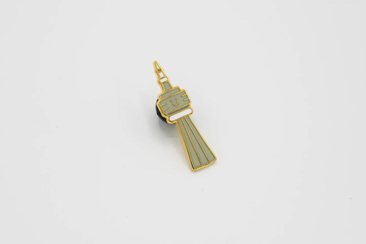 @28 CN Tower Enamel Pin