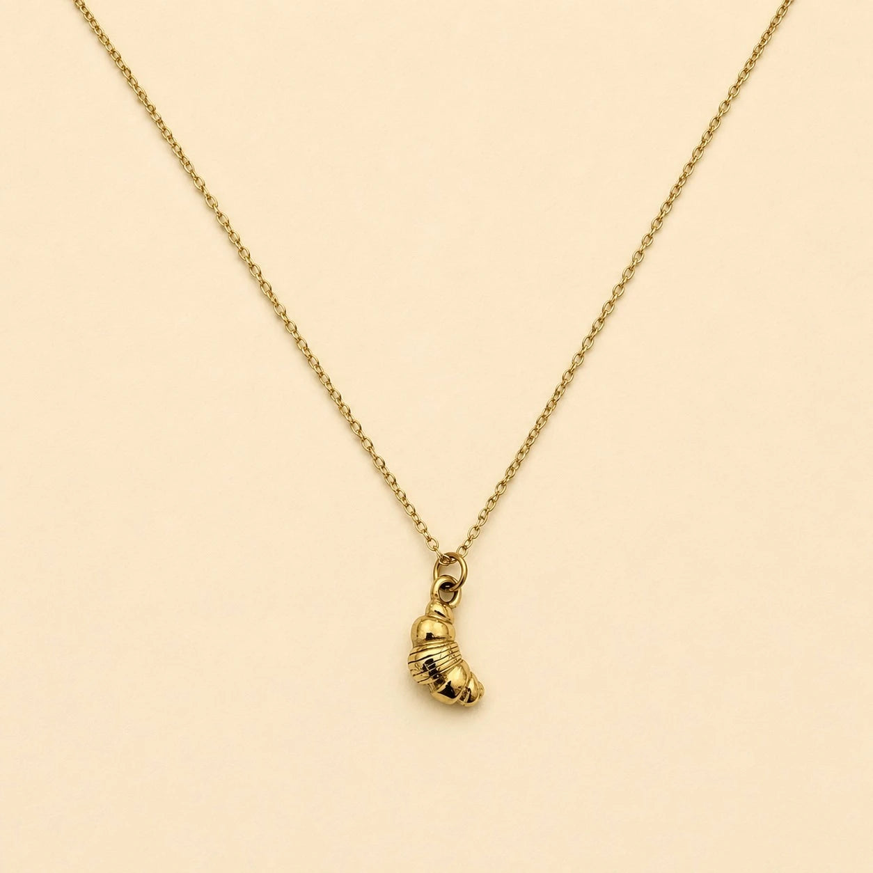Quaso Croissant Charm Necklace Gold
