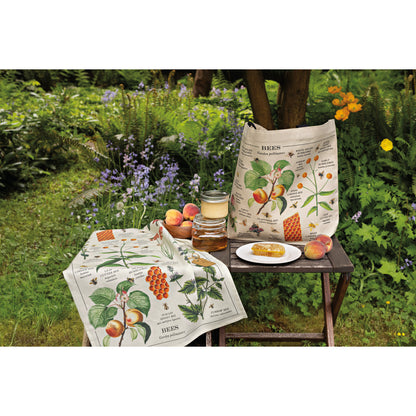Bee Varieties Heritage Mug