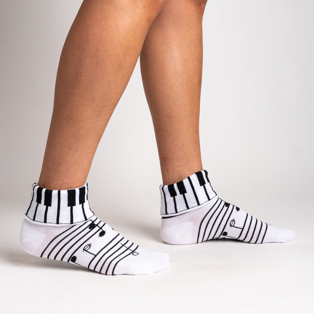 Turn Cuff Crew Socks Footnotes