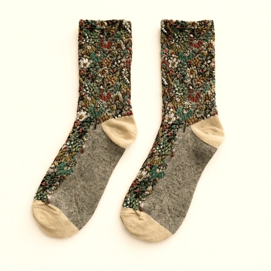 Brueghel Floral Appliqué and Pointelle Crew Sock
