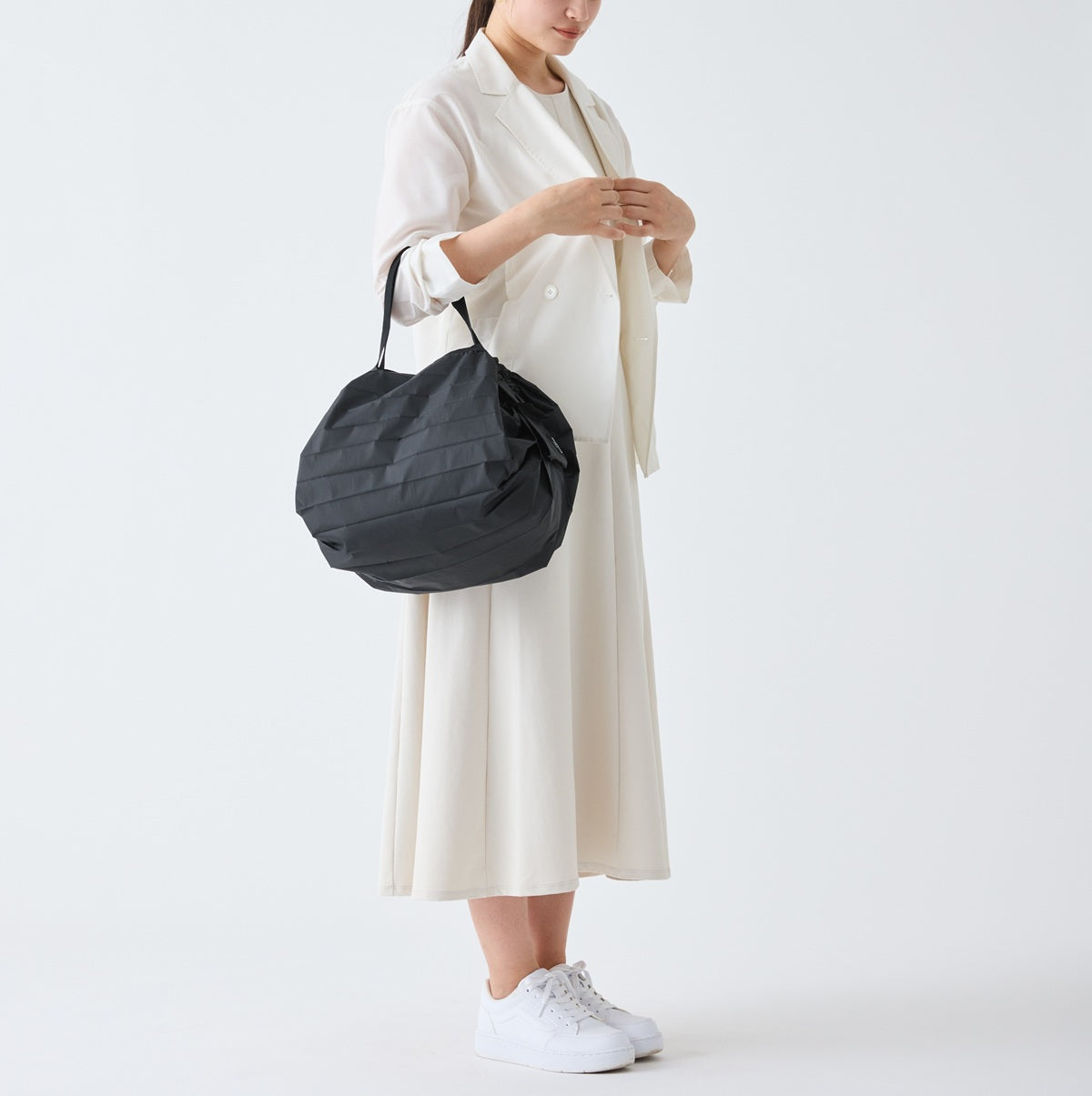 Shupatto Compact Reusable Bag Medium Jet Black