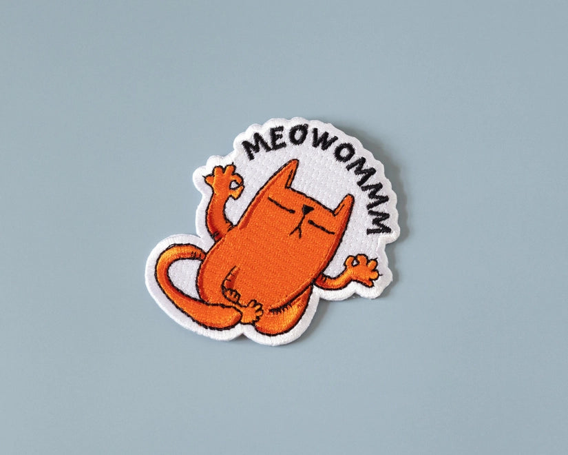 #134 Meditating Cat Iron-On Patch