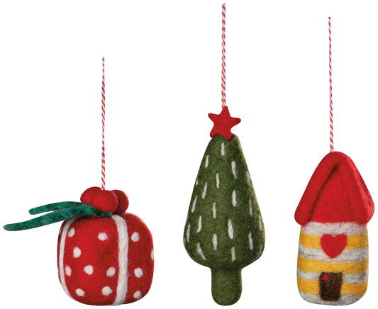 F57 - Felt Yuletide Ornament