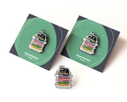 @86 Funny Lazy Cat Enamel Pin