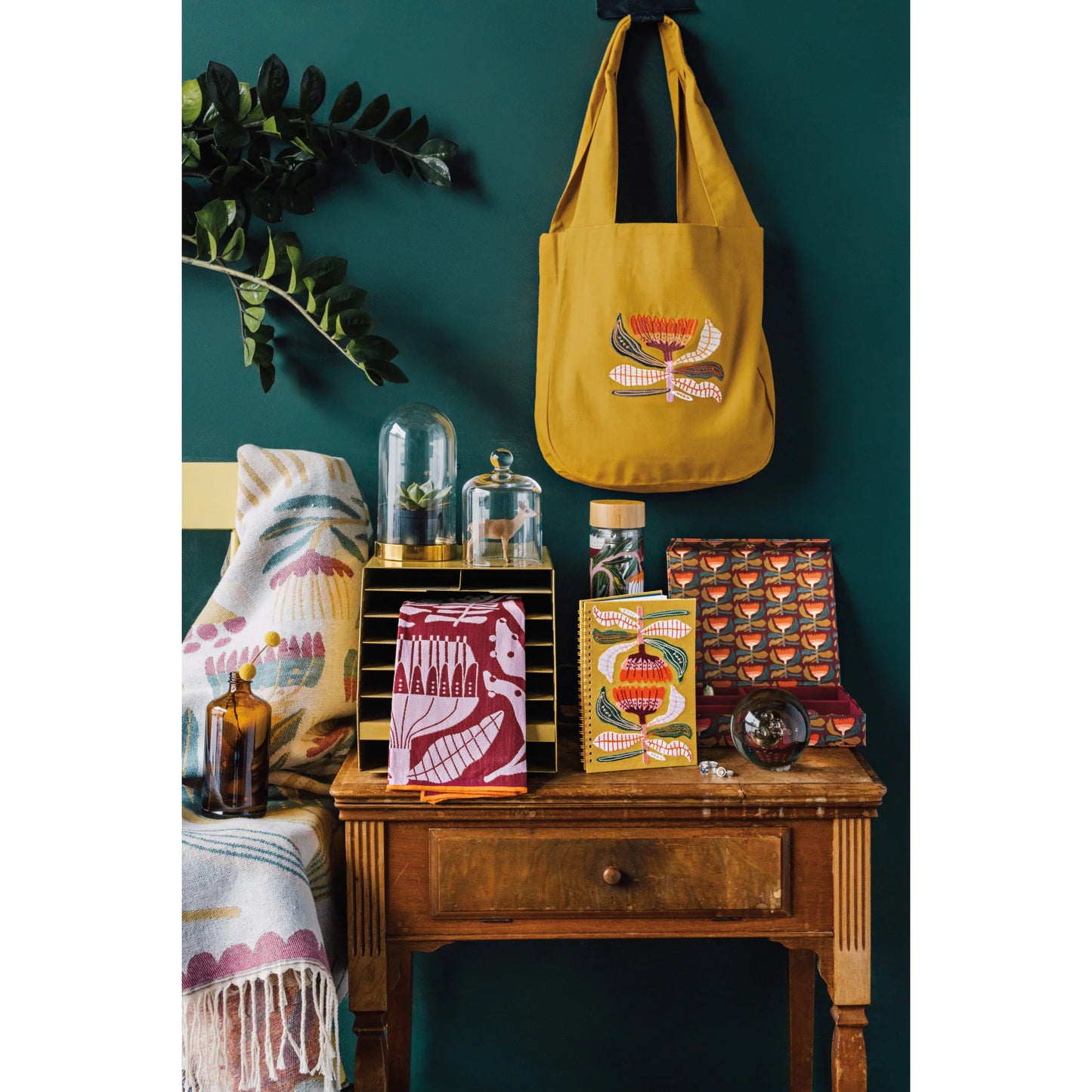 Tote To & Fro Venus