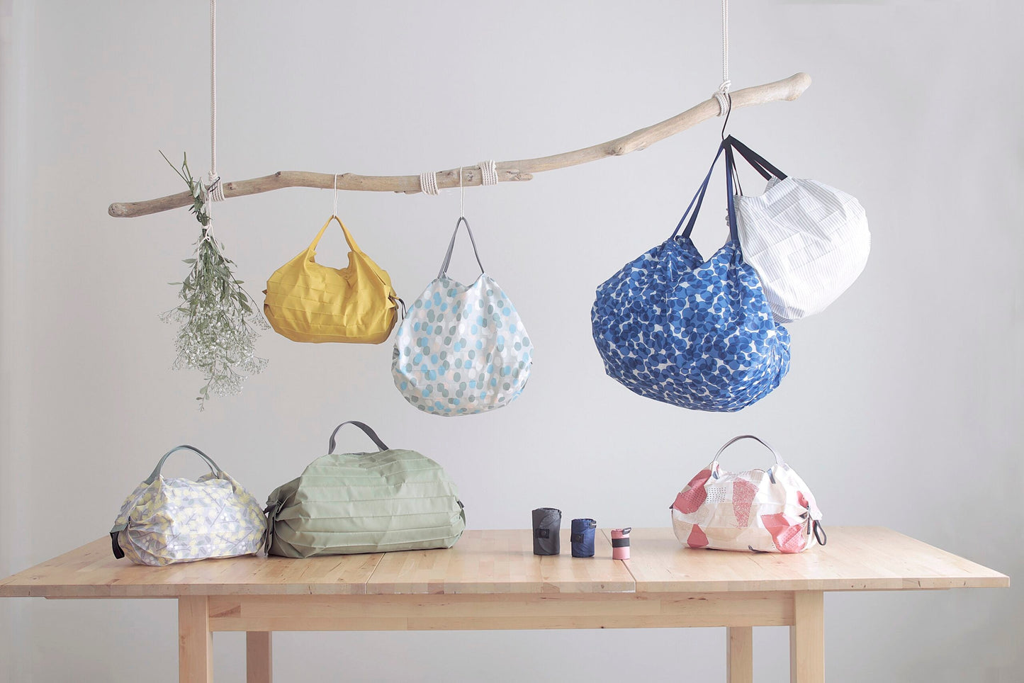 Shupatto Compact Reusable Bag Medium Arare Hailstone